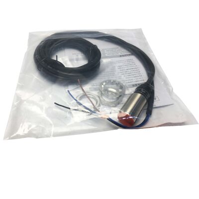qualidade  IP67 Proximity Switch Sensor Autonics PR18-5DP IEC Standard 12VDC–24VDC fábrica