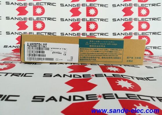 Um novo Mitsubishi MELSEC AJ65SBTB1-32T ou AJ65SBTB132T