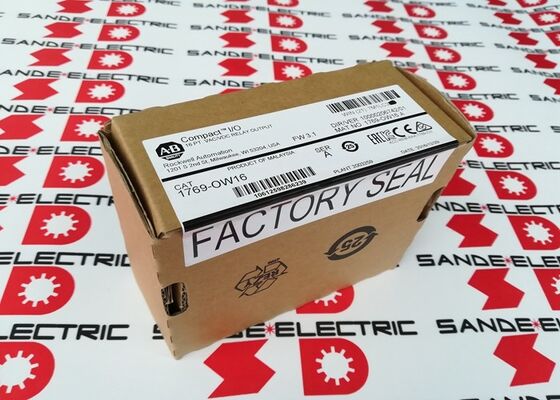 Um novo módulo AB 1769-OW16 PLC na caixa 1769OW16 1769-0W16 saída de relé