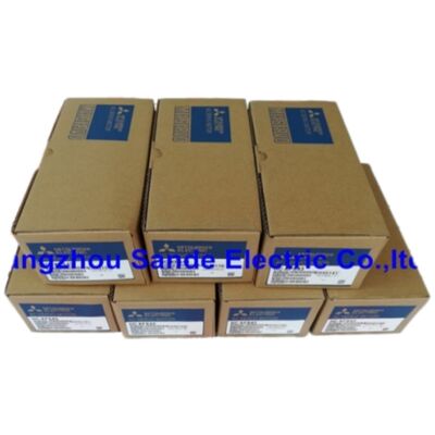 HC-KFS43 NOVO Mitsubishi Servo Motor HCKFS43 Grátis expedição acelerada Garantia de um ano