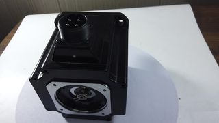 Servo motor AC Mitsubishi HF-SP524 500W MELSERVO-J3 400V — Vitrine do produto